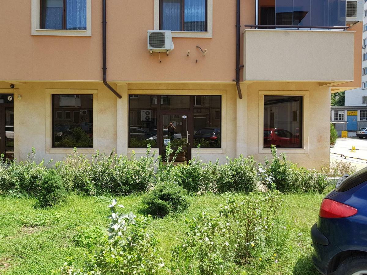 Хепи Апартмънтс Plovdiv Esterno foto