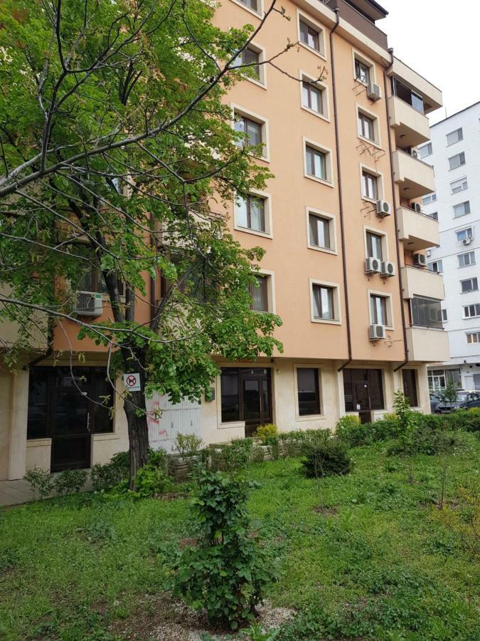 Хепи Апартмънтс Plovdiv Esterno foto