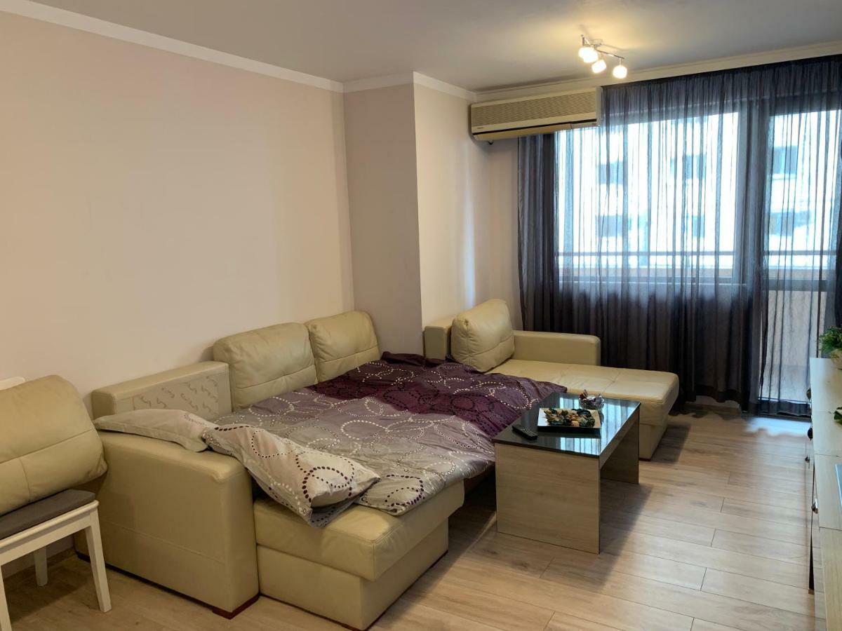Хепи Апартмънтс Plovdiv Esterno foto